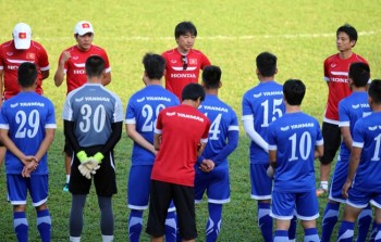 Đội bóng Nhật Bản bác bỏ tin đồn tái hợp HLV Miura