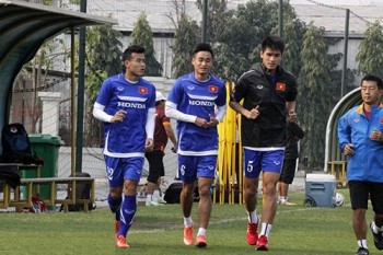 [PHOTO] Đội tuyển Việt Nam thời HLV Hữu Thắng