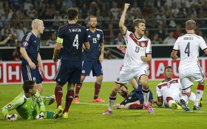 Vòng loại Euro 2016: Đức, Bồ Đào Nha nhọc nhằn giành 3 điểm