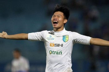Cầu thủ đe dọa vị trí của Công Phượng ở U23 Việt Nam là ai?