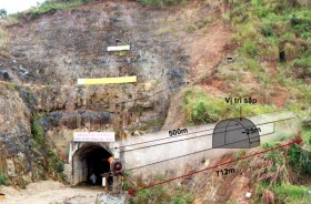 Vụ sập hầm Đạ Dâng: Đã khoan tới nơi 11 người bị mắc kẹt