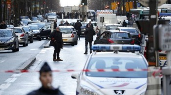Một kẻ đánh bom liều chết bị tiêu diệt ở Paris