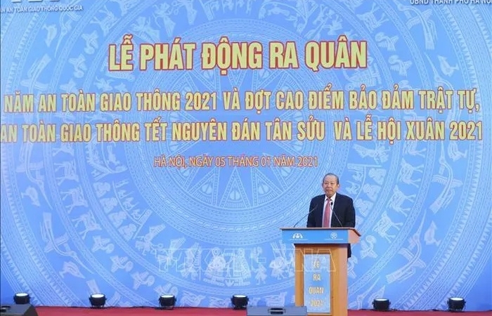 Phó Thủ tướng Trương Hòa Bình dự Lễ ra quân Năm an toàn giao thông 2021