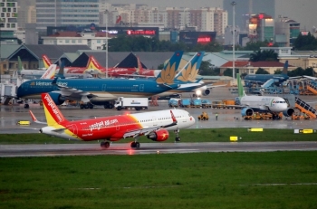 Hàng không tăng cường kiểm soát hành khách đến từ TP Hồ Chí Minh