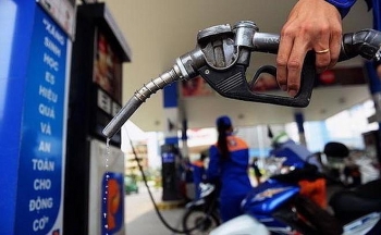 Giảm thuế môi trường kéo giá xăng dầu giảm hơn 1.000 đồng/lít