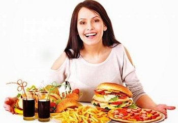 Nguy cơ ung thư vú từ chế độ ăn không lành mạnh
