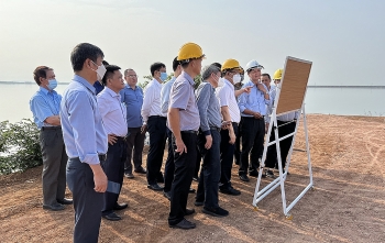 Phó Tổng giám đốc EVN Phạm Hồng Phương làm việc với Chủ tịch UBND tỉnh Đồng Nai về Dự án Nhà máy Thủy điện Trị An mở rộng