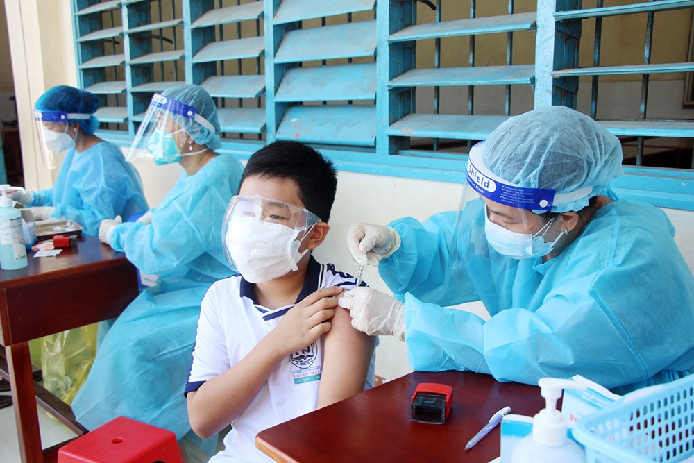 Thủ tướng yêu cầu Bộ Y tế nghiên cứu việc tiêm vắc xin phòng Covid-19 cho trẻ 3-5 tuổi