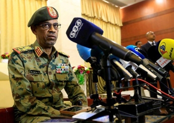 Quân đội Sudan đảo chính, Tổng thống cầm quyền 30 năm bị phế truất