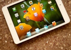 iPad sẽ sớm bị "lật đổ"