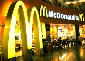 McDonald’s vào Việt Nam: Trâu chậm uống nước… trong?