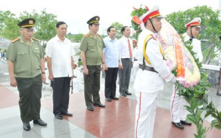 Lãnh đạo Đảng, Nhà nước tham dự nhiều hoạt động kỷ niệm Ngày Thương binh-Liệt sĩ