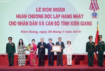 Kiên Giang đón nhận Huân chương Độc lập hạng Nhất
