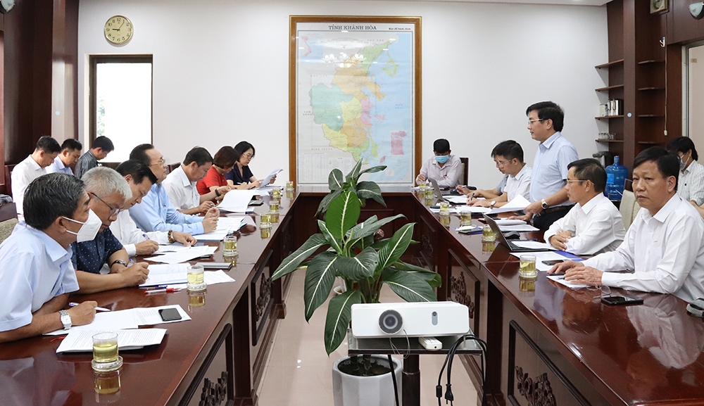 Đốc thúc tiến độ giải phóng mặt bằng dự án truyền tải điện tại Khánh Hòa