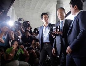Cách buộc quan chức phải liêm chính ở Hàn Quốc