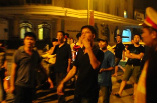 Dân chơi Hải Phòng giở trò "Chí Phèo" với 141 Hà Nội