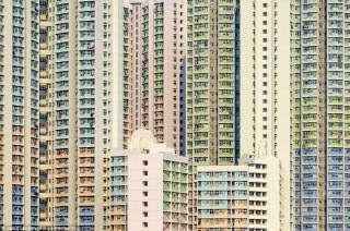 Ngộp thở với "siêu chung cư" ở Hồng Kông