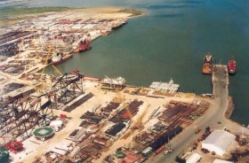 Xí nghiệp Dịch vụ cảng và Cung ứng vật tư thiết bị - Vietsovpetro: Đón nhận phần thưởng cao quý