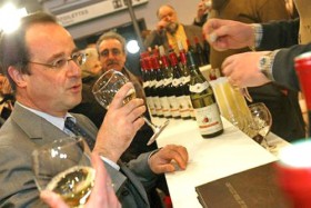 Pháp: Rao bán các đại sứ quán và rượu ngon để trả nợ
