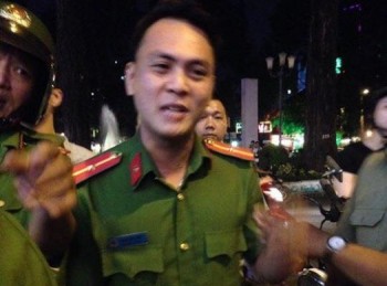 Sự thật đằng sau clip "Thiếu úy công an túm tóc, hành hung thiếu nữ" ở Sài Gòn