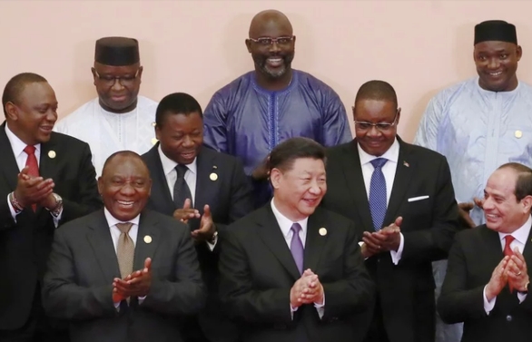 Trung Quốc rót hàng tỷ USD vào châu Phi: Sự lựa chọn khôn ngoan?