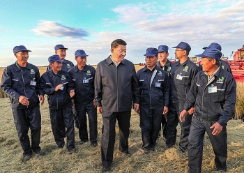Chủ tịch Trung Quốc Tập Cận Bình đi theo “con đường” Mao Trạch Đông
