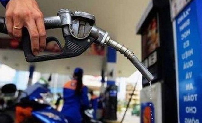 Giá các mặt hàng xăng dầu giảm mạnh lần thứ 2 liên tiếp