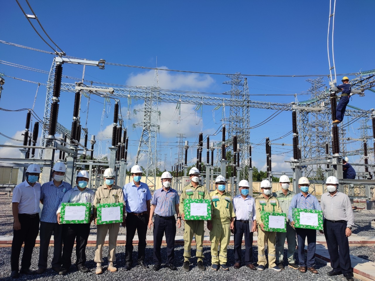 Hoàn thành đóng điện đường dây 220kV Đông Hà – Lao Bảo