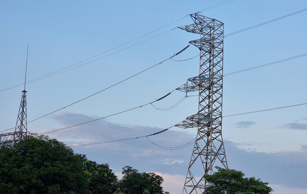 Đóng điện đường dây 220kV Lào Cai - Bảo Thắng: Tăng cường đảm bảo điện cho miền Bắc