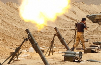 Syria nã hỏa lực đáp trả khủng bố tấn công dân thường bằng vũ khí hóa học