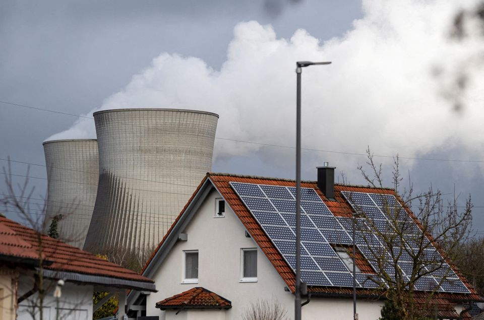 Đức phản đối năng lượng hạt nhân trong sách quy tắc 