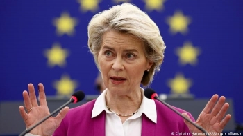 Ủy ban châu Âu vẫn muốn tuyên bố "xanh" hạt nhân và khí đốt