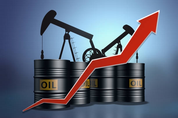 Vì sao giá dầu thô WTI vượt 90 USD / thùng lần đầu tiên kể từ năm 2014?