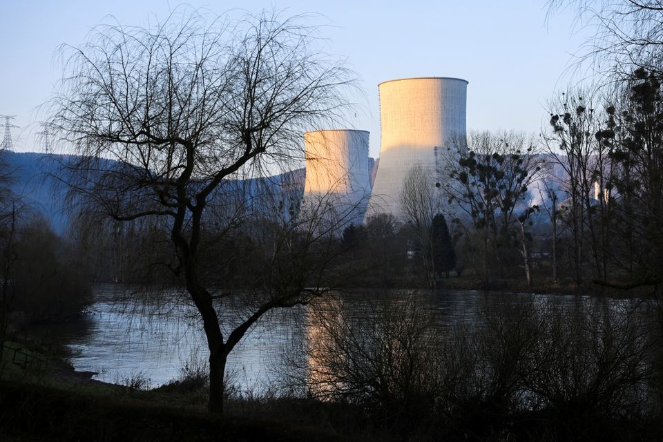 Pháp lên kế hoạch chi tiết lộ trình năng lượng hạt nhân