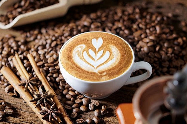 Giá cà phê hôm nay 1/3: Giảm mạnh trên cả hai sàn quốc tế