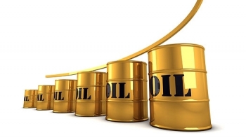 Nga cảnh báo giá dầu có thể lên tới 300 USD / thùng