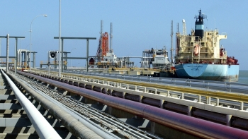 Hoa Kỳ gia tăng áp lực kinh tế đối với dầu mỏ Venezuela