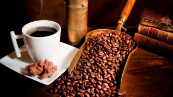 Giá cà phê hôm nay 14/3: Diễn biến trái chiều trên thị trường thế giới