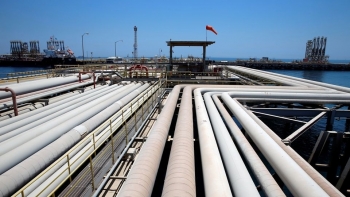Mỹ: Các nhà máy lọc dầu chuyển sang Trung Đông sau lệnh cấm nhập khẩu từ Nga