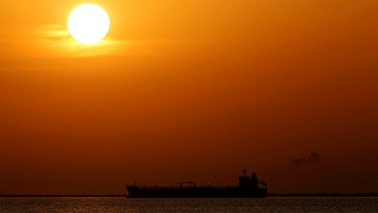 Ả Rập Xê-út tăng giá dầu thô xuất khẩu sang châu Á