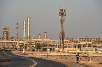 Đẩy nhanh tiến độ xây dựng nhà máy lọc dầu Karbala