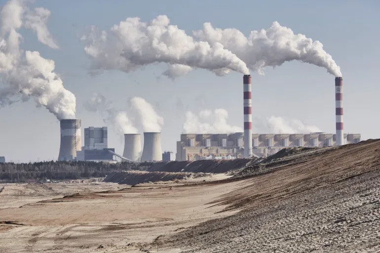 Thị trường carbon đạt kỷ lục, châu Âu thắt chặt các quy tắc ô nhiễm
