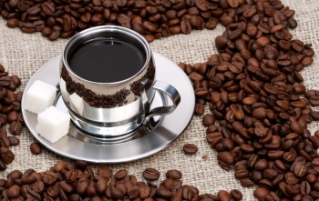 Giá cà phê hôm nay 9/5: Tăng 700 - 800 đồng/kg
