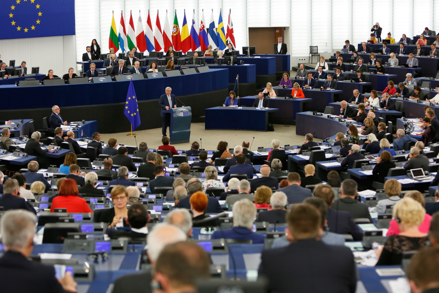 EU sửa đổi kế hoạch giảm sử dụng khí đốt sau khi bị phản đối