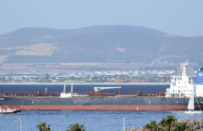 Vụ tấn công tàu chở dầu ngoài khơi bờ biển Oman
