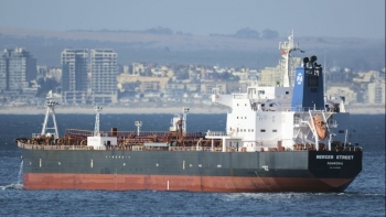 Israel cáo buộc Iran trong vụ tấn công tàu chở dầu ngoài khơi Oman