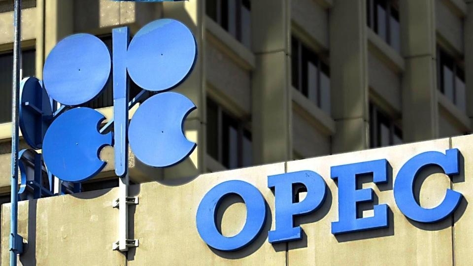 OPEC+ dự báo tăng trưởng nhu cầu dầu năm 2022