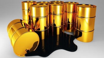 Hoa Kỳ: Tồn kho dầu thô giảm chốt giá dầu WTI lên mức kỷ lục