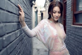 Người đẹp Hoa ngữ và xu hướng thời trang… "vô tiền khoáng hậu"!
