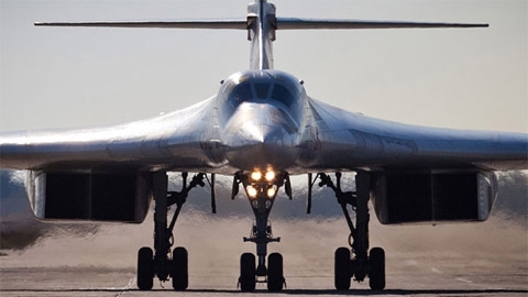 không quân Nga, máy bay chiến đấu, phi cơ, chiến cơ, máy bay ném bom